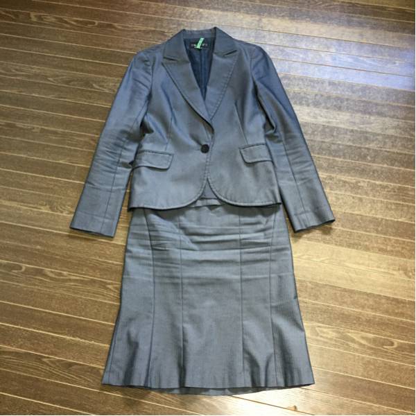 INDIVI グレー スカートスーツ