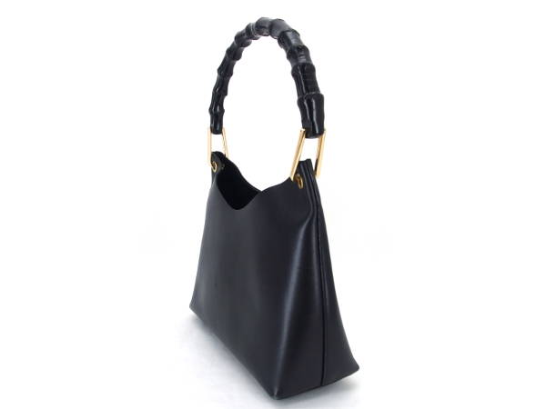 1円 グッチ 001-2058 バンブー レザー ショルダーバッグ ブラック BO271