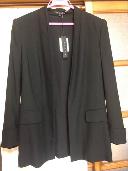 セオリー☆ジャケット黒　サイズ０
