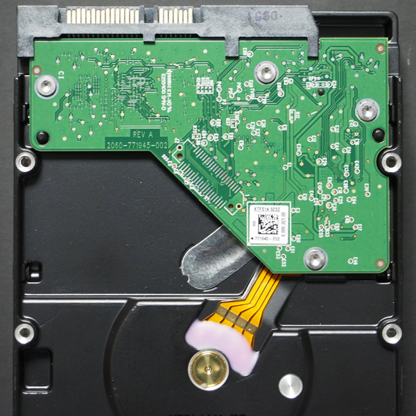 WESTERN DIGITAL WD40EZRX-00SPEB0 4TB 15回 109時間