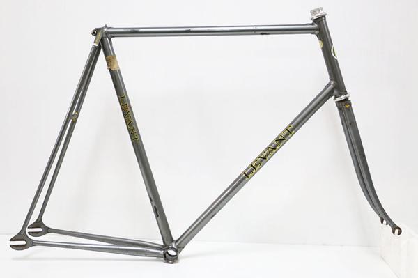 LEVANTレバンピストフレーム ◇◇公道走行不可 レバン LEVANT トラック