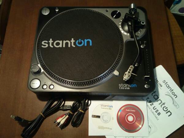 T.92 Stanton USB DJ ターンテーブル Stantonのターンテーブル、T.92