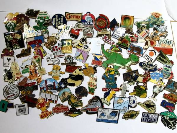 フランスピンバッジ　セット　ピンズ　熊　パンダ　動物　ユニコーン　蛙　カバ　恐竜　total マトリョーシカ　牛　自転車　蜜蜂　掃除機