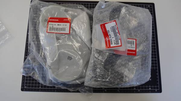100円スタート！CBX400F 純正メーターセット 上下カバー 上下 固定ネジ