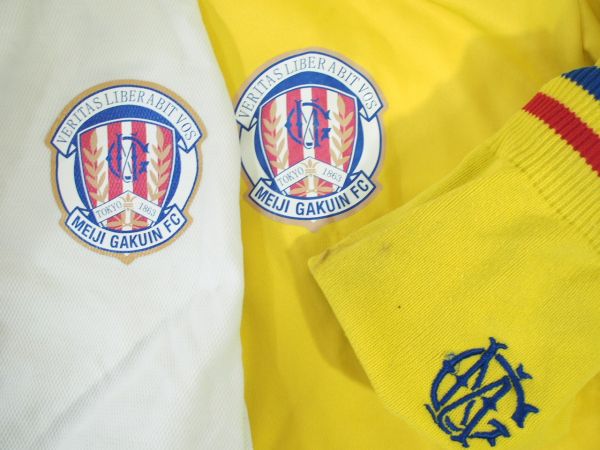 激安大特価,大人気 D3-168 Fintaフィンタ製明治学院大学サッカー部ユニフォームフルセット