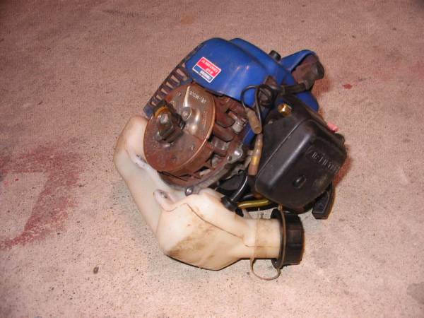 即決あり　草刈機　エンジン単体　実働　丸山　MB２６００　２６CC