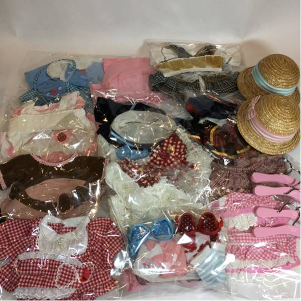 マザーガーデン うさももドール 洋服 帽子 靴 小物 きせかえ 50点以上セット まとめ売り クリエイティブヨーコ 着せかえ人形 売買されたオークション情報 Yahooの商品情報をアーカイブ公開 オークファン Aucfan Com