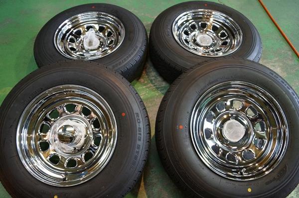 未使用 デイトナ クローム 15 5H114.3 7J+19 新車外し 195/80R15 107