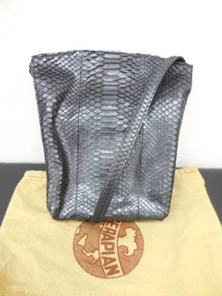 JRA 蛇革×本革 パイソンレザー 斜めがけ ロングショルダーバッグ