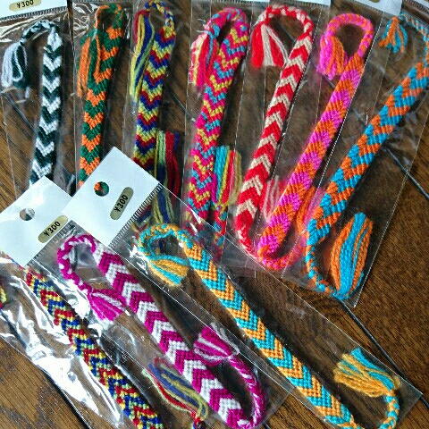 同梱ＯＫ！格安☆お買い得☆セール中♪大柄タイプ♪刺繍ミサンガ☆いろいろ使えるお得な３０本♪イベント、グループ、粗品☆さ_3