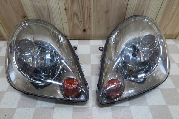 トヨタＭＲ－Ｓ後期/ＺＺＷ３０/フロントライト左右美品【Ｖエディションファイナルバージョン】