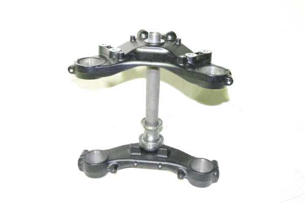 GL1800、三叉、新品トリプルツリー、ゴールドウィング、SC68