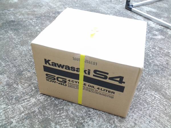 再出品！ラスト１箱！カワサキ純正エンジンオイル S4 10W-40 6本 2016年購入 缶に少擦れあり