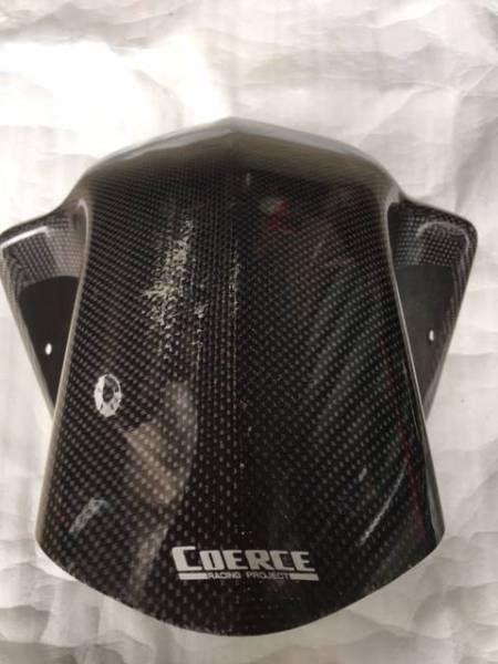 A-TECHカーボン フロントフェンダー （ハヤブサ99〜07様） GSX1300R 99-07年 ハヤブサ カーボン調フロントフェンダー A-TECH