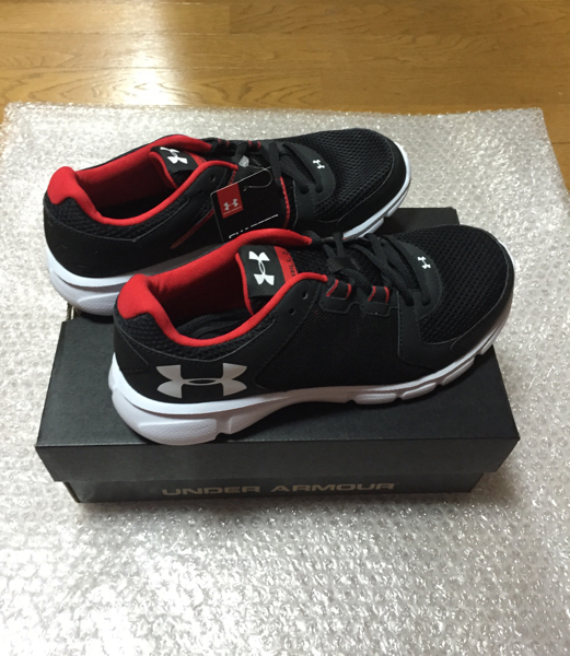 アンダーアーマー人気ランニングシューズ UAスリル2 J 27.0