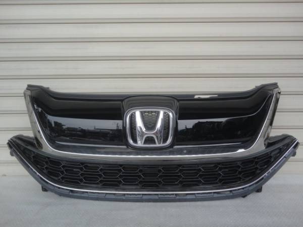ステップワゴン 　スパーダ RP　純正　グリル　７９８５