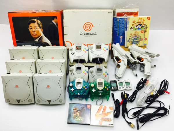 大量 本体６台＋16点 ドリームパスポート３ 新品 セガ ドリームキャスト HKT-3000 湯川専務 まとめ売り ソフト コントローラー スケルトン