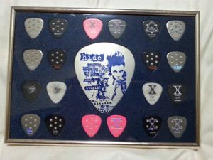 X JAPAN ピックのYahoo!オークション(旧ヤフオク!)の相場・価格を見る