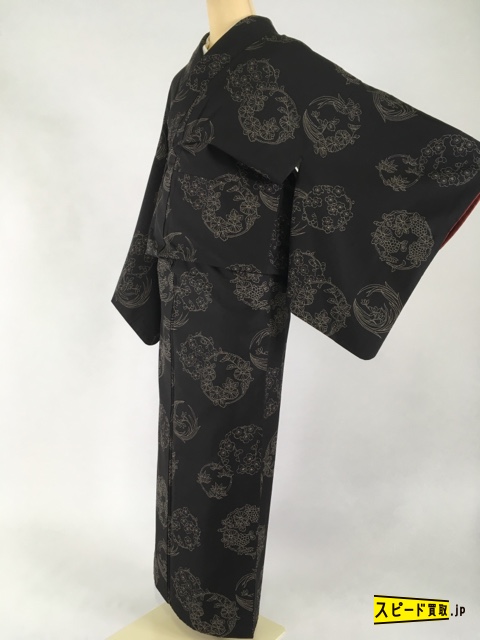スピ買■ 着物 1円 逸品 大島紬 黒 花丸文 梅 竹 菊 正絹 袷 身丈160cm 裄丈64.5cm ☆☆☆☆☆