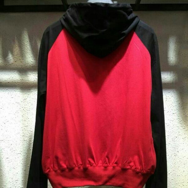 VETEMENTS ヴェトモン ×CHAMPION チャンピオン フーディ中古