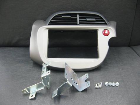 フィット Ge6 純正 社外2dinナビ オーディオ取付用 センターパネル オーディオパネル ブラケット付 ネジ付 その他 売買されたオークション情報 Yahooの商品情報をアーカイブ公開 オークファン Aucfan Com