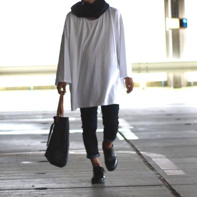 白　超ビッグ　Tシャツ　長袖　ロンT　オーバーサイズ　ビッグサイズ　ロング丈　ホワイト　ビックT　ビッグT