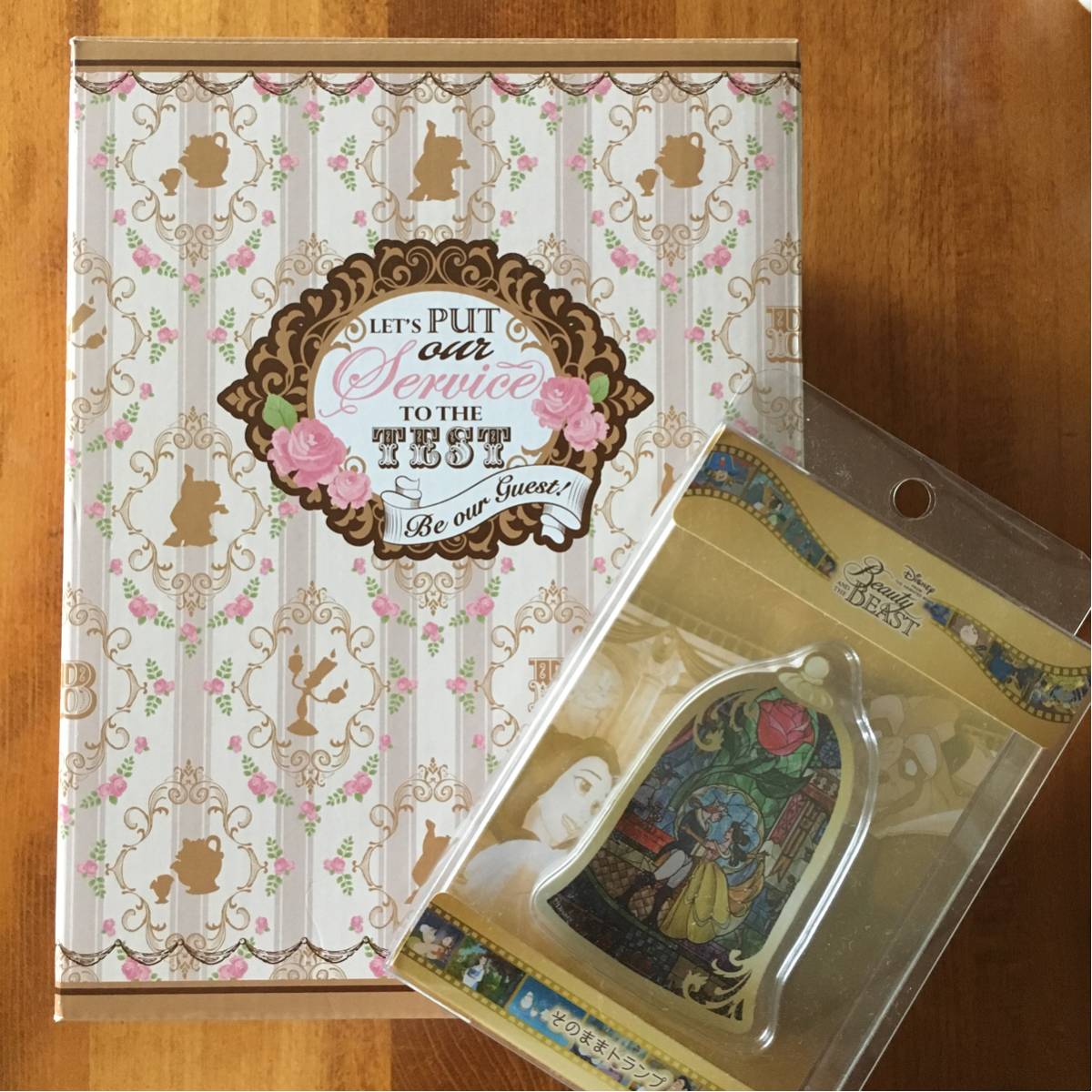 数量限定 完売品 美女と野獣 薔薇 LED ライト ＆ トランプ