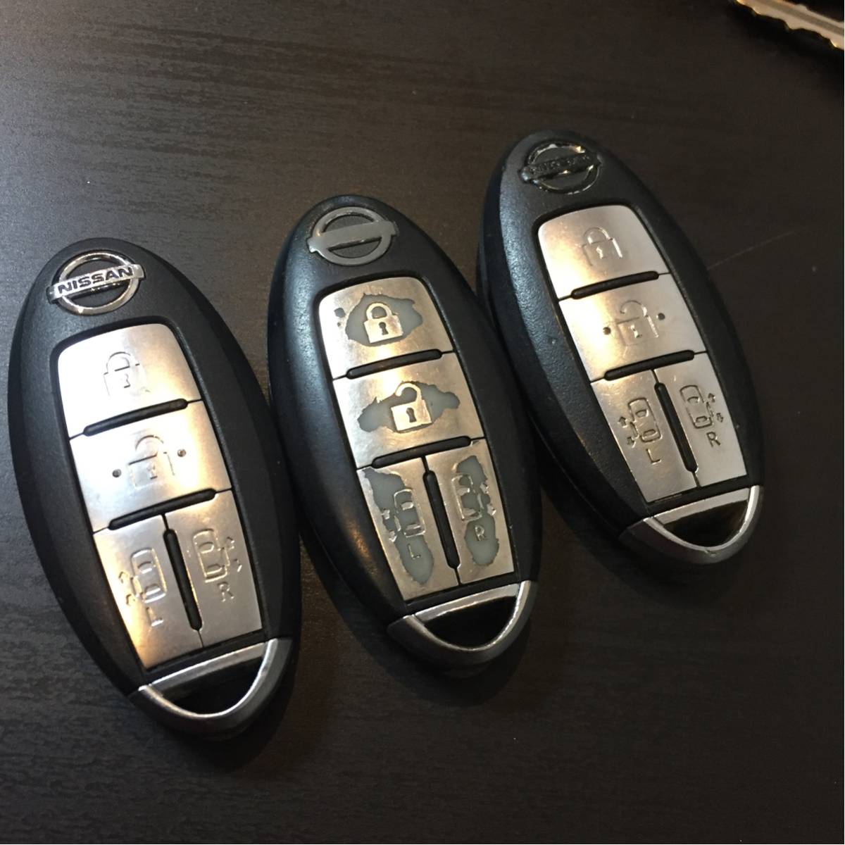 NS2399 日産 純正 キーレス スマート インテリジェント エルグランド セレナ ラフェスタ等 4B 3個セット 両側 スライド