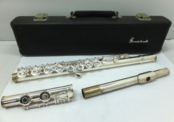 Gemeinhardt ゲマインハート 2SP フルート 管楽器 ケース付 2YZZ-091O