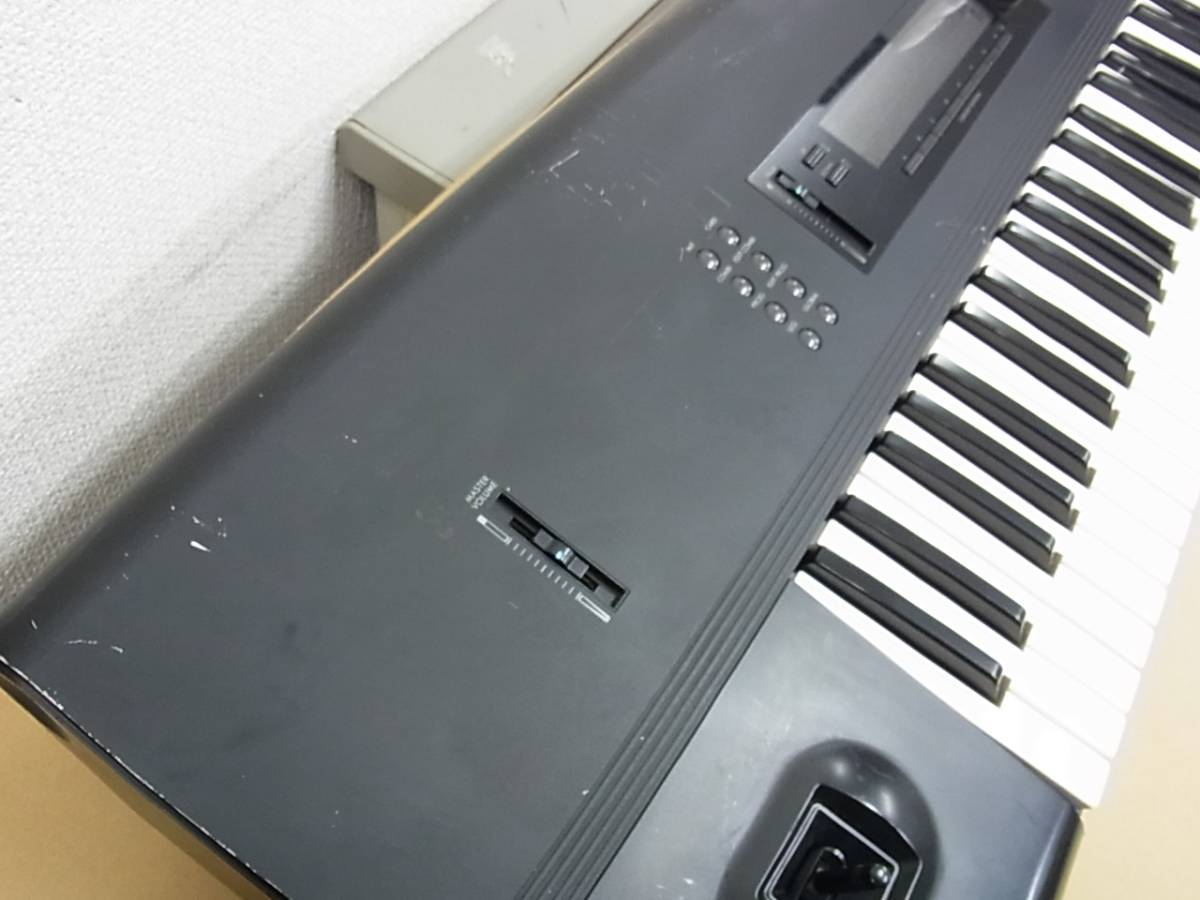 □KORG□往年の名機/シンセサイザー□Music WorkStation M1□中古