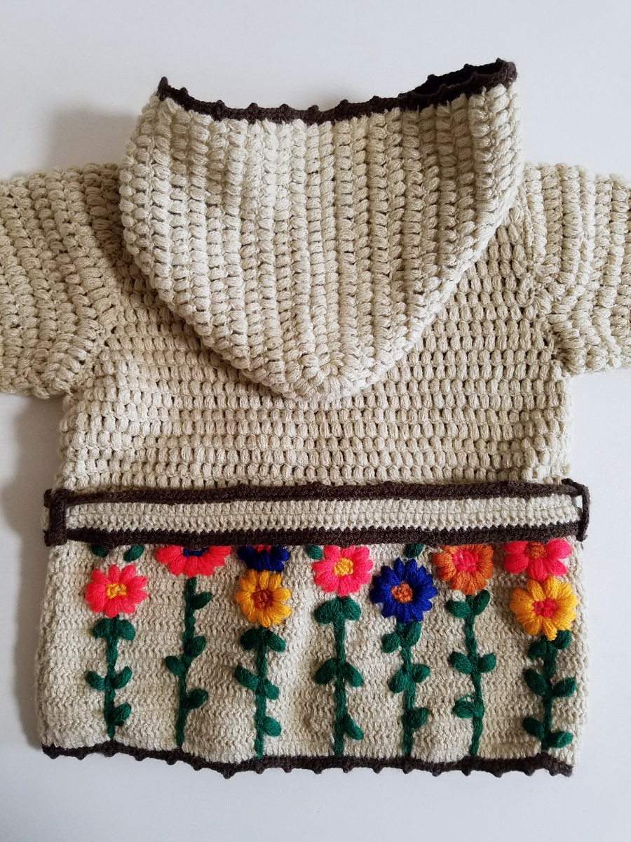 ☆1回着用のみ美品 ☆大人気！ムチャチャ muchacha☆可愛い！お花刺繍 
