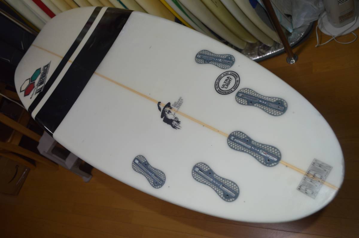 サーフボード アルメリック THE WIZARD SLEEVE 5.8t×19'1/2×2'3/8