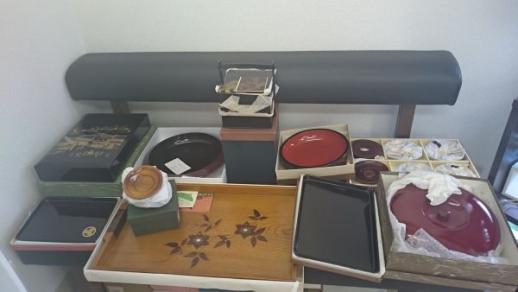 木製 重箱 - 白木塗タモ（小 丸二段重箱 独楽文様 弁当箱⁄ランチ