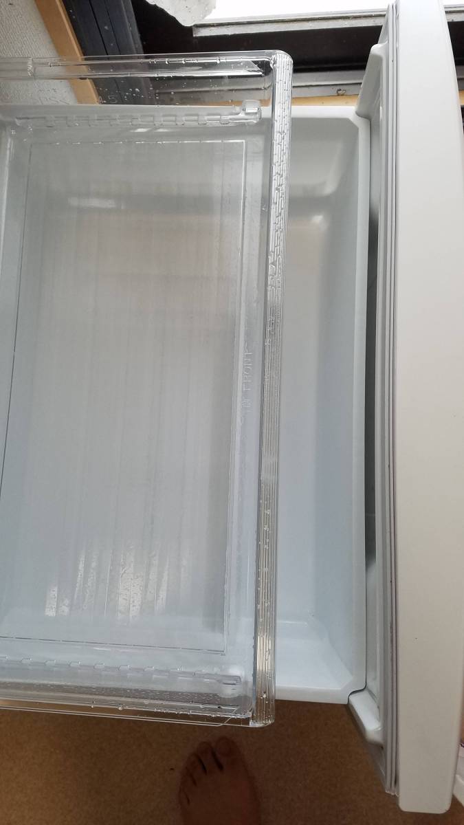美品】ファミリー向け 6ドア 冷蔵庫 Panasonic NR-FV46A-W 455L 2015年製