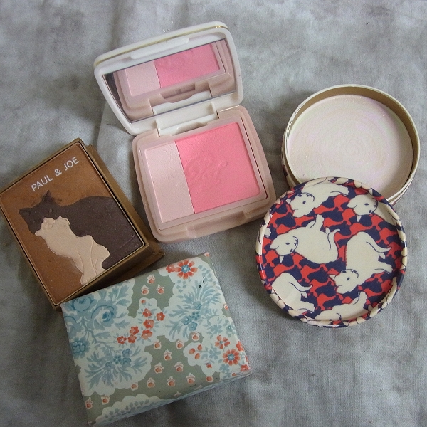 サンローラン/Paul & JOE/ジバンシイ 口紅/チーク/フェイスパウダー等 15点↑セット /UP6