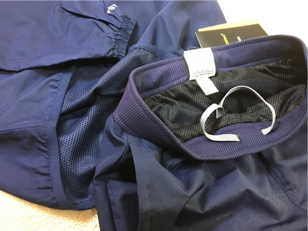 新品★アンダーアーマー140ピステ UAストーム1撥水 上下 セットYMD ネイビー