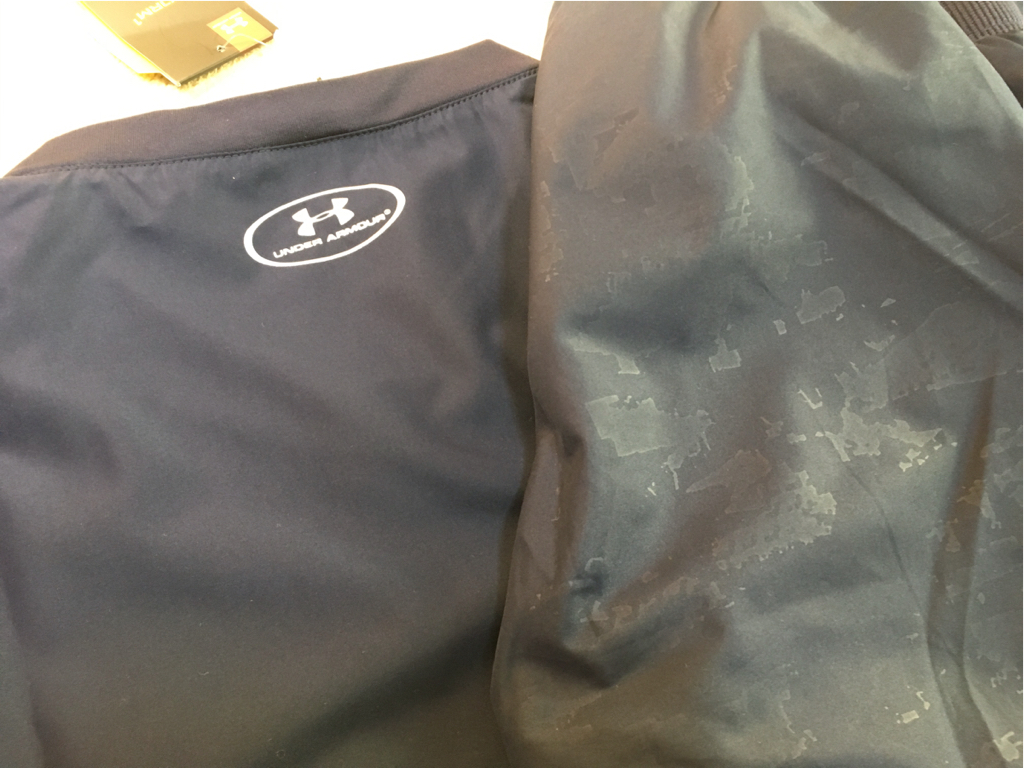 新品★アンダーアーマー140ピステ UAストーム1撥水 上下 セットYMD ネイビー