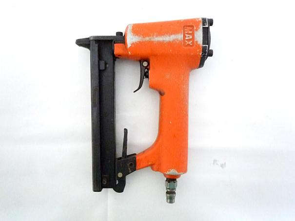 マックス MAX エアータッカー 釘打ち機 TA-35A エアツール ステープル エアネイラ