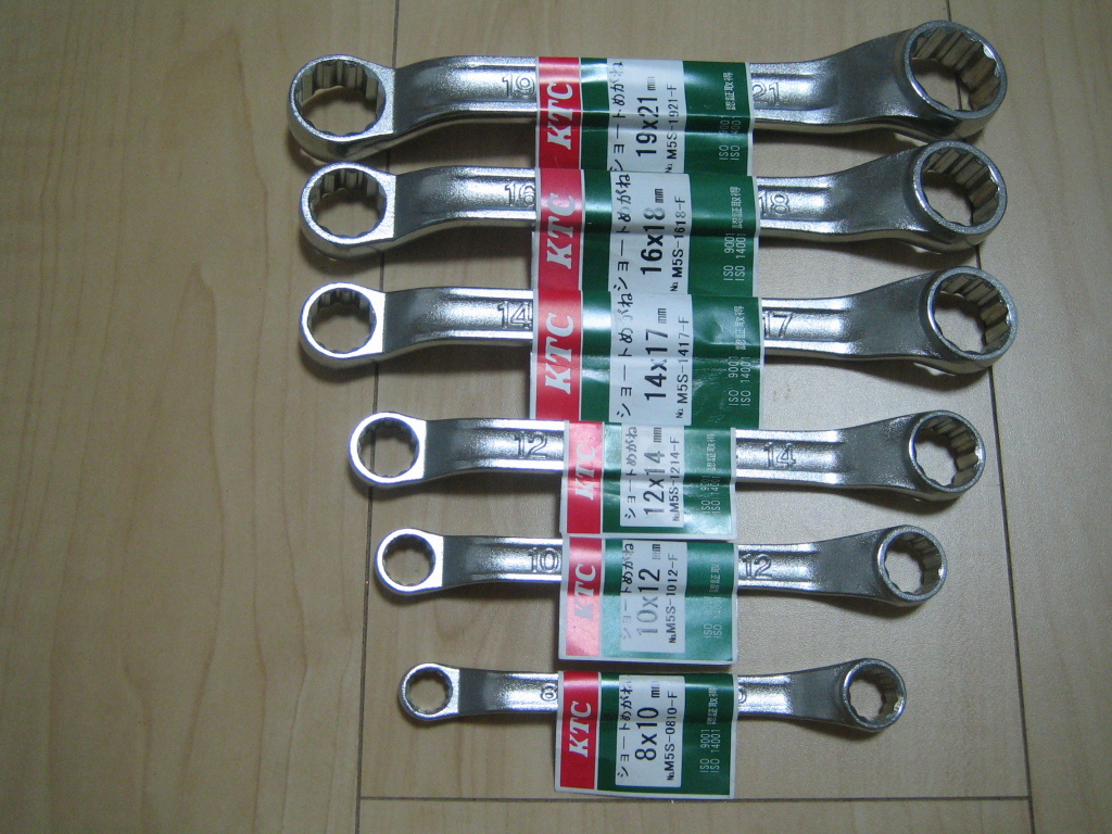 s532869660.3