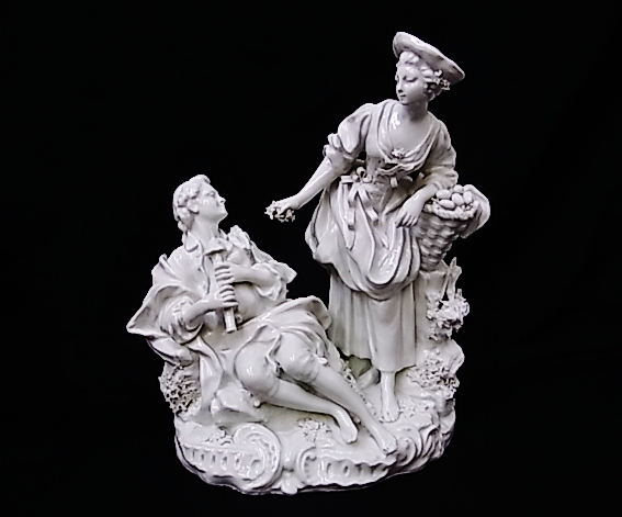 g591 CapodiMonte カボティモンテ イタリア陶器 人形 USED