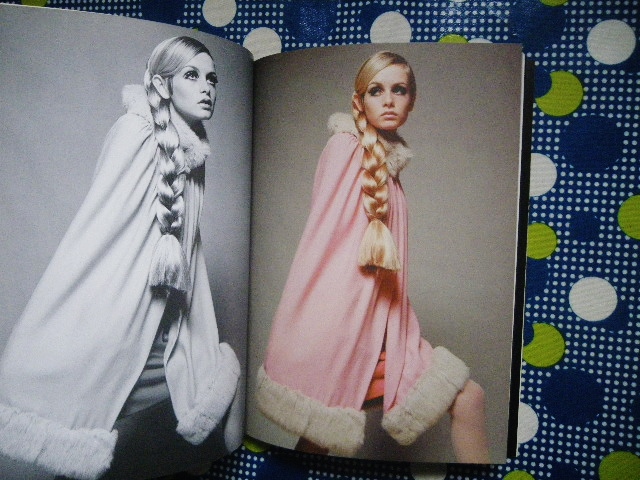 ツイッギー 写真集 Twiggy Please Get My Name Right シックスティーズ ファッション スウィンギングロンドン デザイン 売買されたオークション情報 Yahooの商品情報をアーカイブ公開 オークファン Aucfan Com