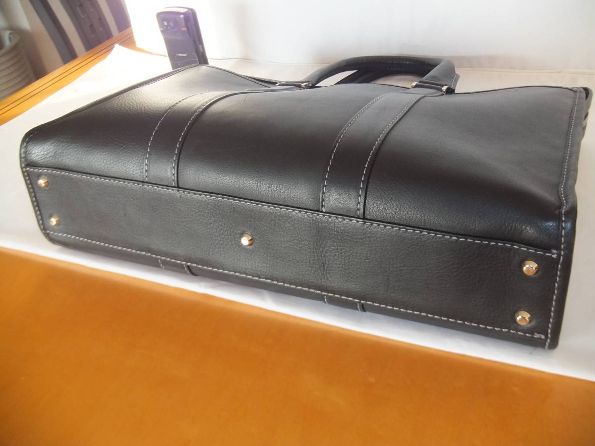 【美品】 土屋鞄 プロータ ブリーフケース ビジネスバッグ レザー キャメル 土屋鞄 プロータ ブリーフケース ビジネスバッグ レザー キャメル
