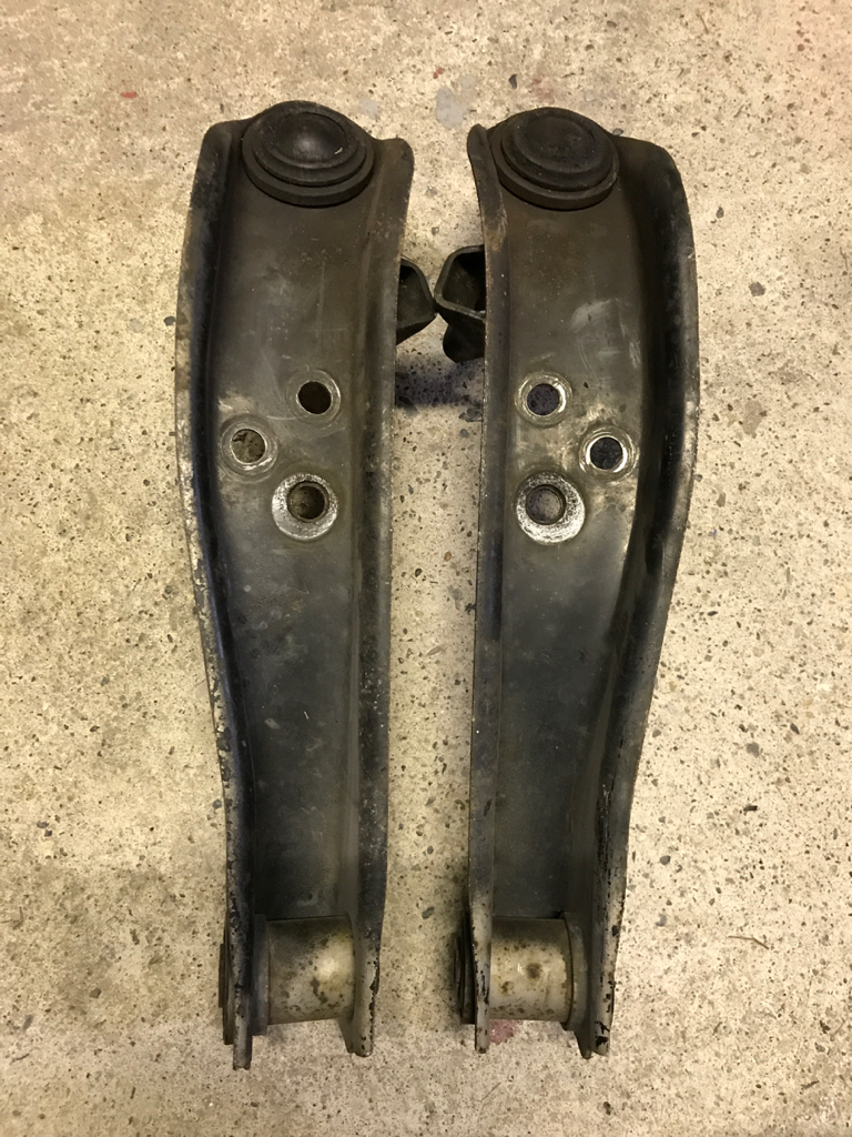 S14 純正ロアアーム S15 S13 180SX S14 S15 ？シルビア 純正 フロント ロアアーム S13 180SX 【公式通販】