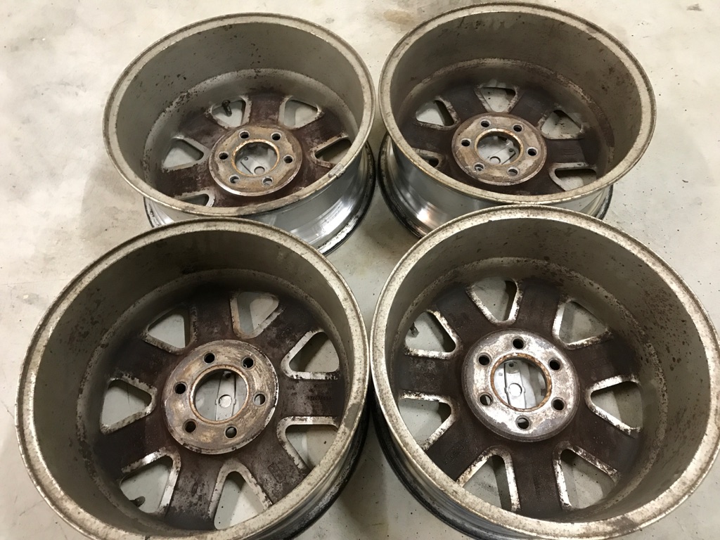 中古 03~06 リンカーン ナビゲーター 純正 ホイール 18インチ 