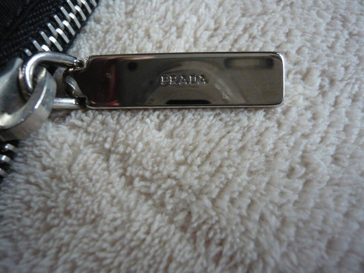 お客ページです。 プラダ PRADA ナイロン - ショルダーバッグ メタルハンドル ワン