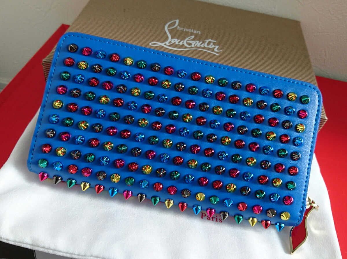 Christian Louboutin クリスチャンルブタン 長財布 美品Louboutin 