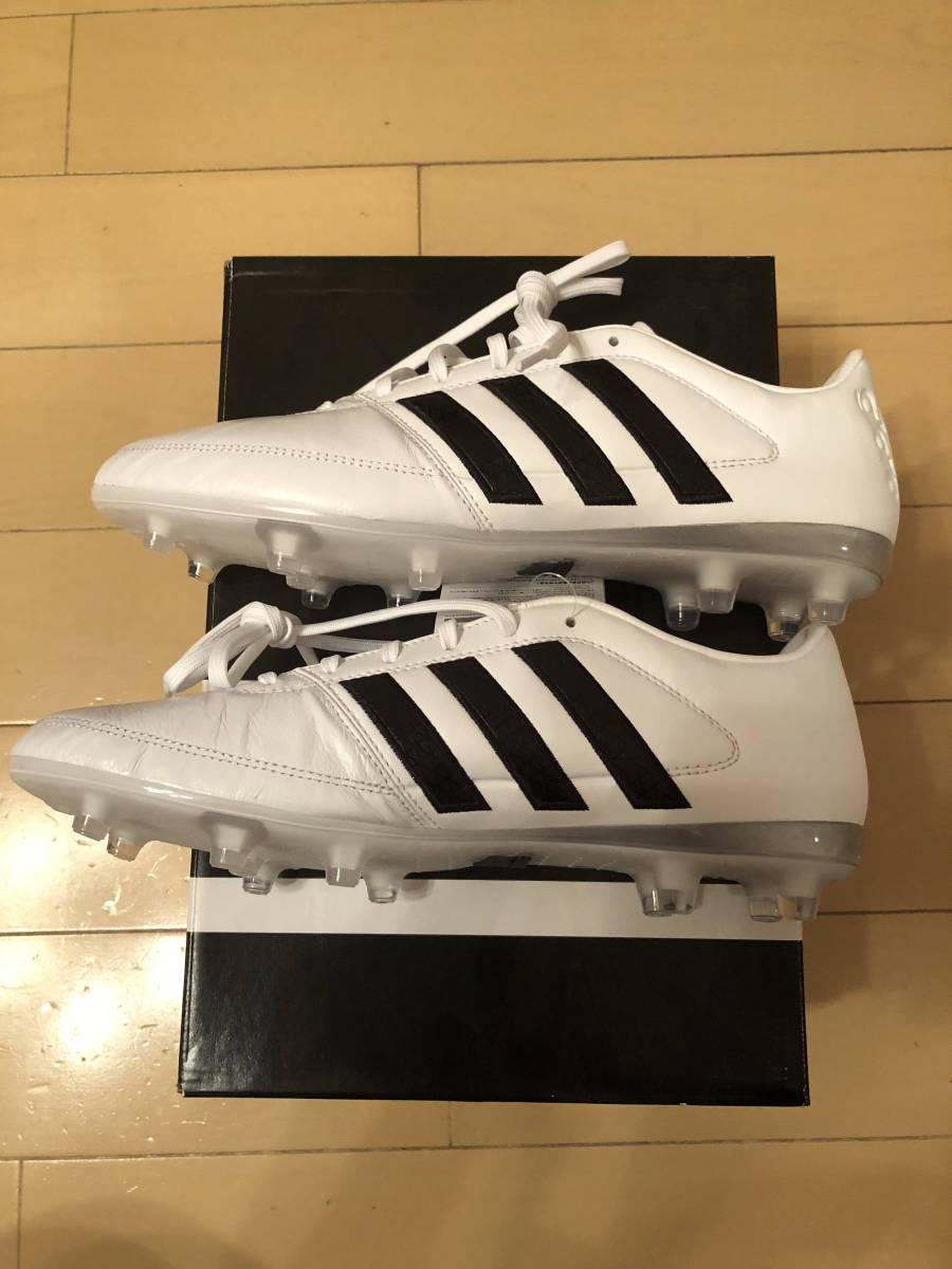 アディダス サッカースパイク パティーク グローロ 16.1FG 27.0