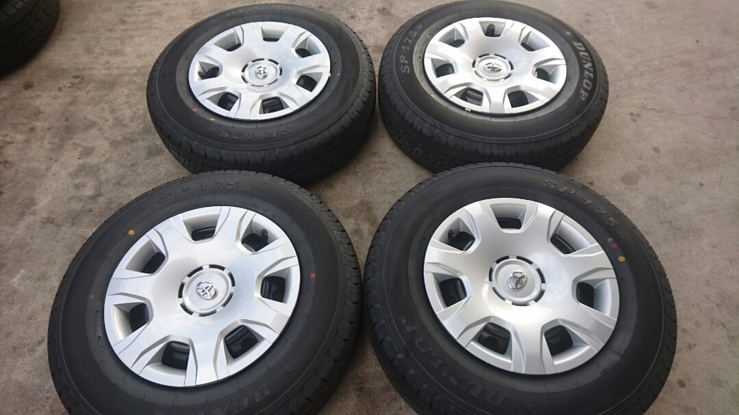 ハイエース 新車外し 純正タイヤホイール4本セット | ヤマダウェブコム