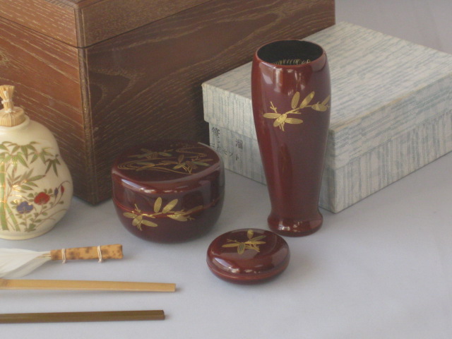 漆器【女桑 利休茶箱揃い】 茶箱11点セット 化粧箱入り 笹蒔絵3点