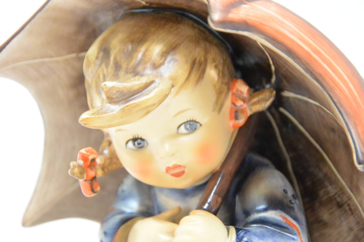 フンメル人形 ゲーベル Goebel ゲーベル社 | 傘の少女 (Goebel) 買取 